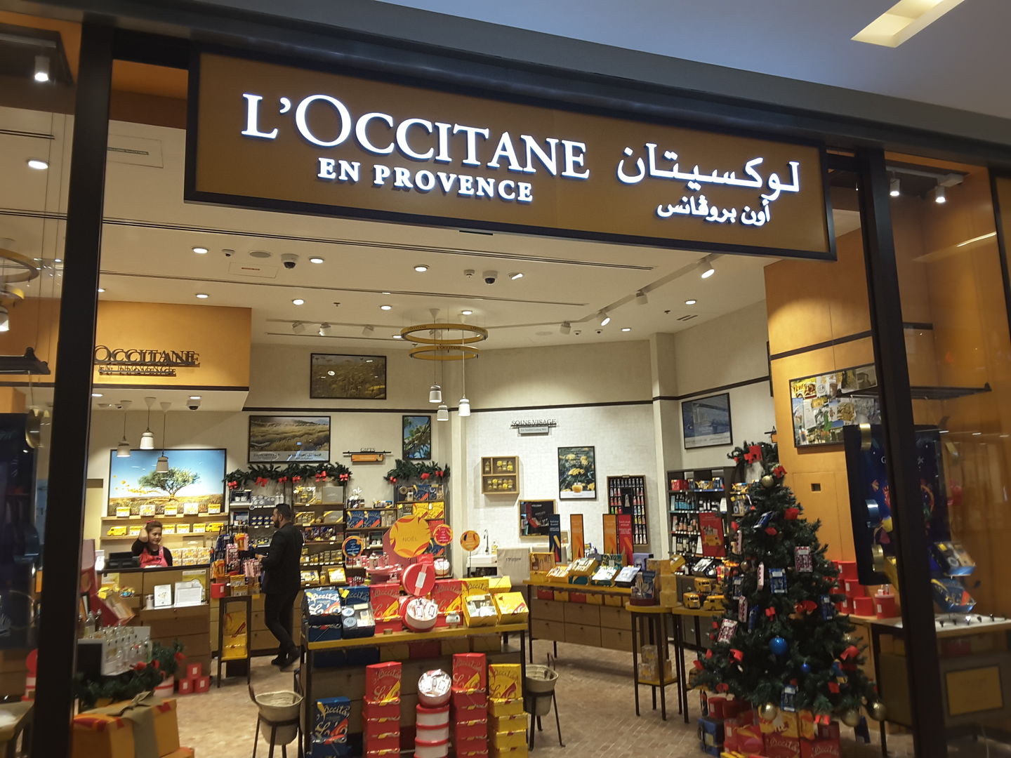 HiDubai-business-loccitane-en-provence-shopping-beauty-cosmetics-stores-dubai-marina-marsa-dubai-dubai