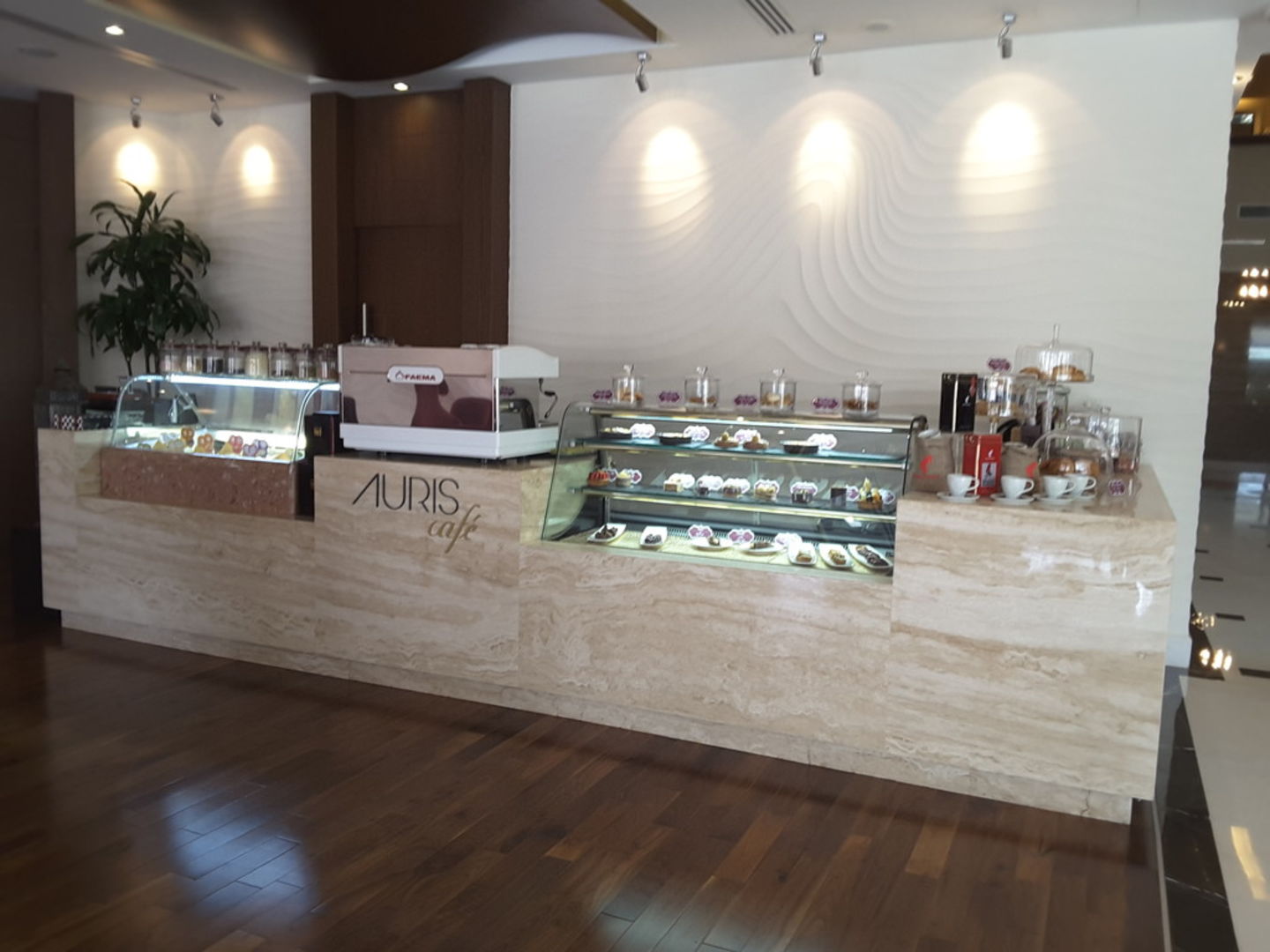 HiDubai-business-auris-coffee-shop-food-beverage-coffee-shops-al-barsha-1-dubai-2