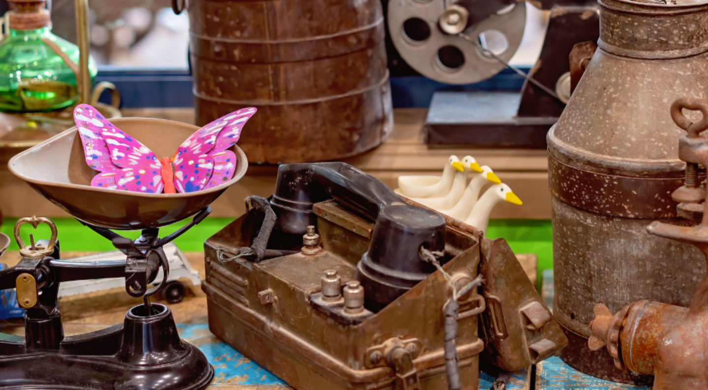 HiDubai-business-fakih-antique-museum-handicraft-shopping-souvenirs-gifts-al-quoz-industrial-1-dubai