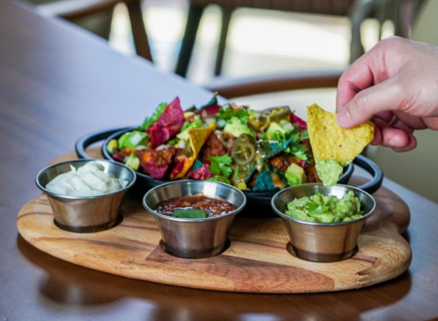 HiDubai-business-the-brick-wall-sports-bar-food-beverage-restaurants-bars-madinat-dubai-dubai