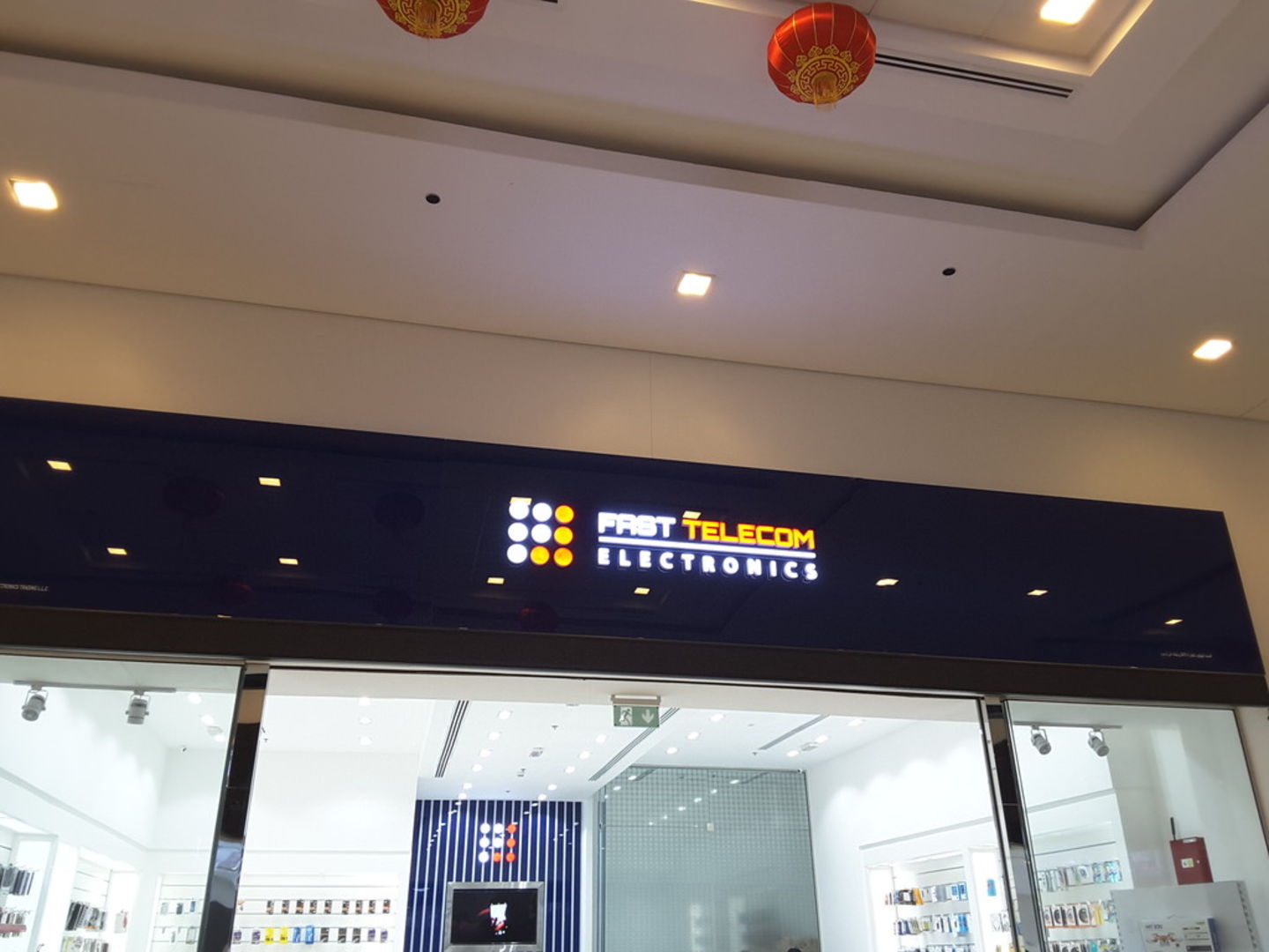 HiDubai-business-fast-telecom-electronics-shopping-consumer-electronics-ras-al-khor-dubai-2