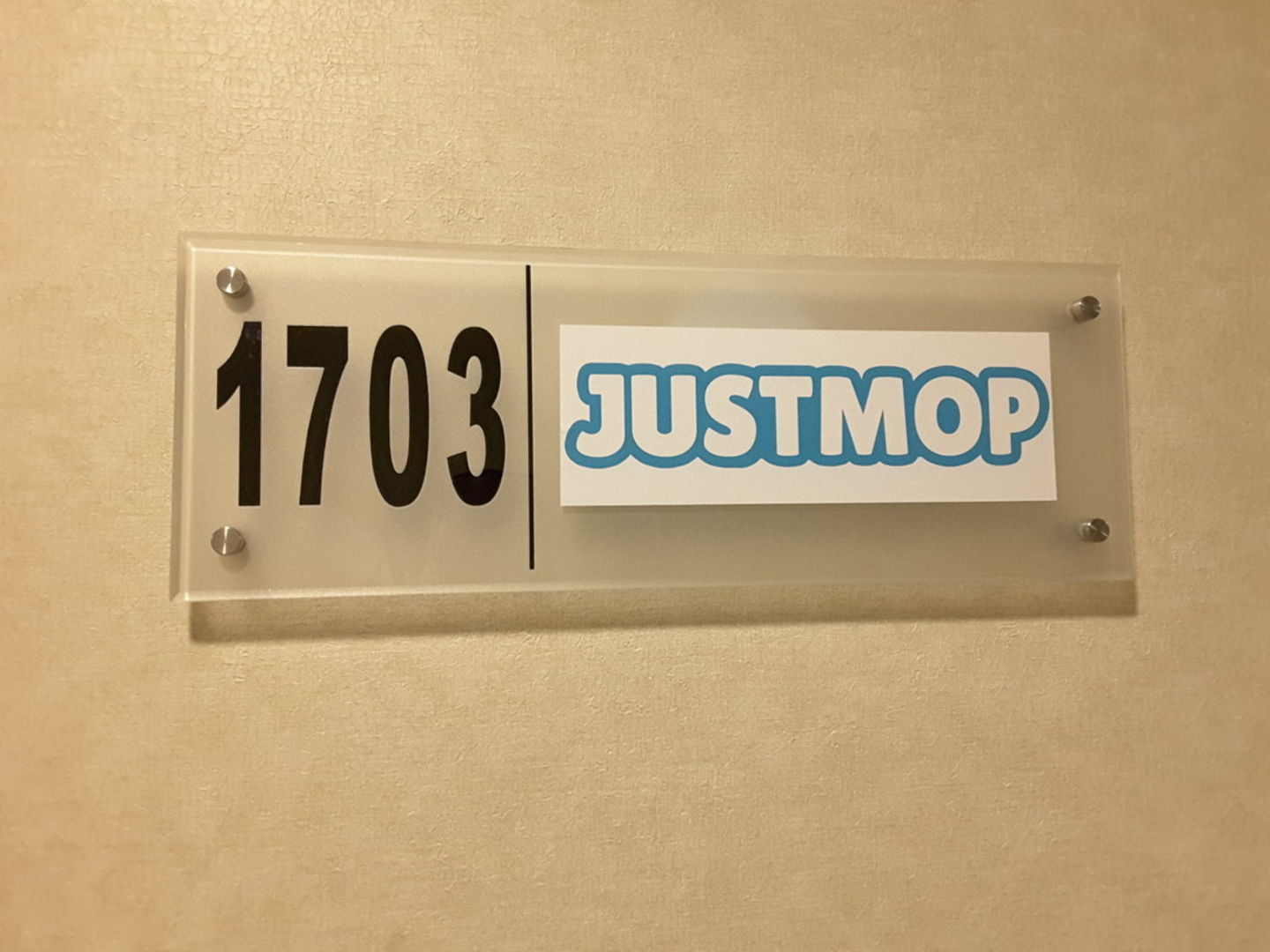 HiDubai-business-justmop-home-cleaning-services-jumeirah-lake-towers-al-thanyah-5-dubai-2