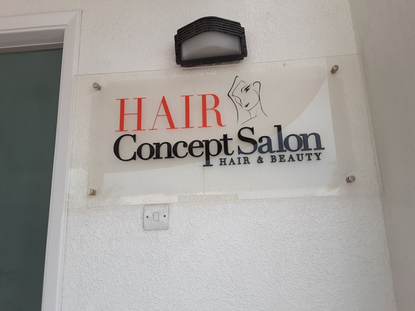 HiDubai-business-hair-concept-salon-beauty-wellness-health-beauty-salons-jumeirah-1-dubai-2