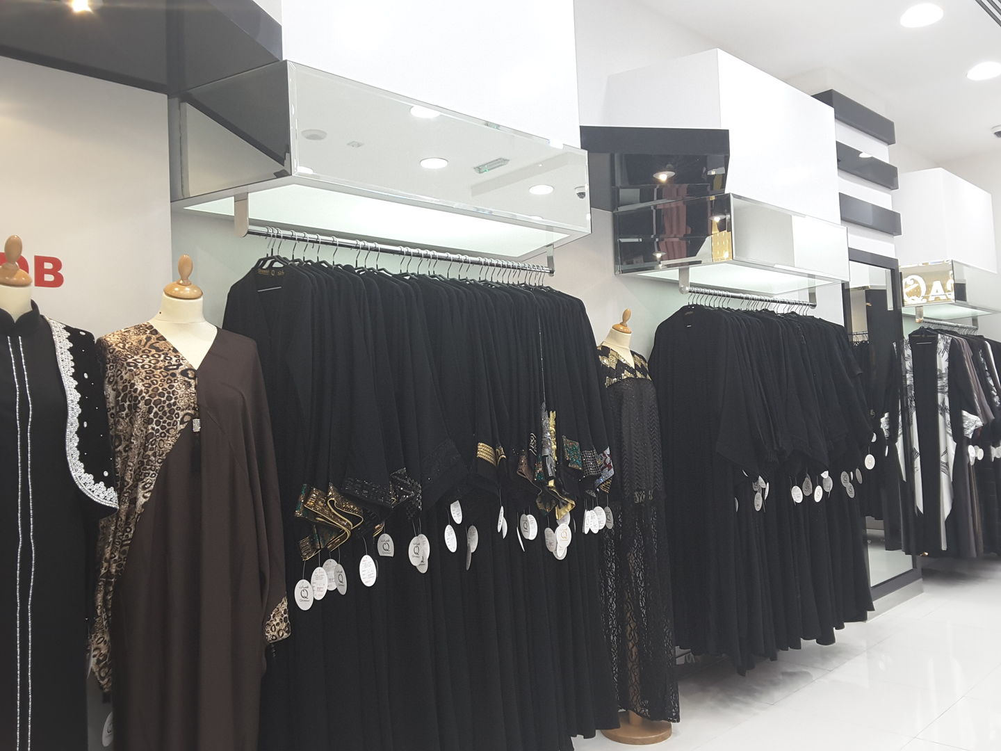 HiDubai-business-qassat-abaya-shail-shopping-apparel-al-rigga-dubai-2