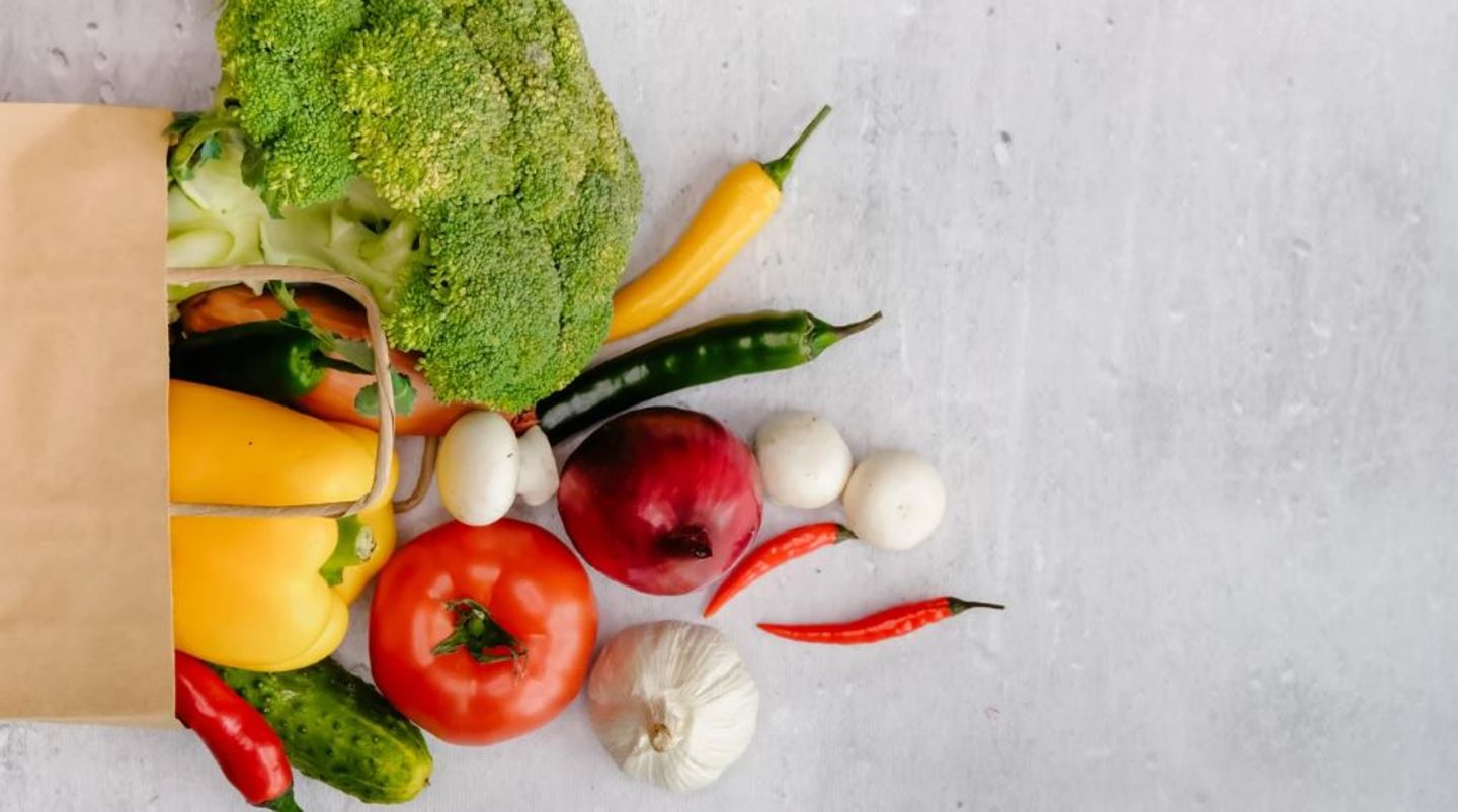 HiDubai-business-hello-mart-payless-minimart-shopping-supermarkets-hypermarkets-grocery-stores-arjan-al-barsha-south-3-dubai