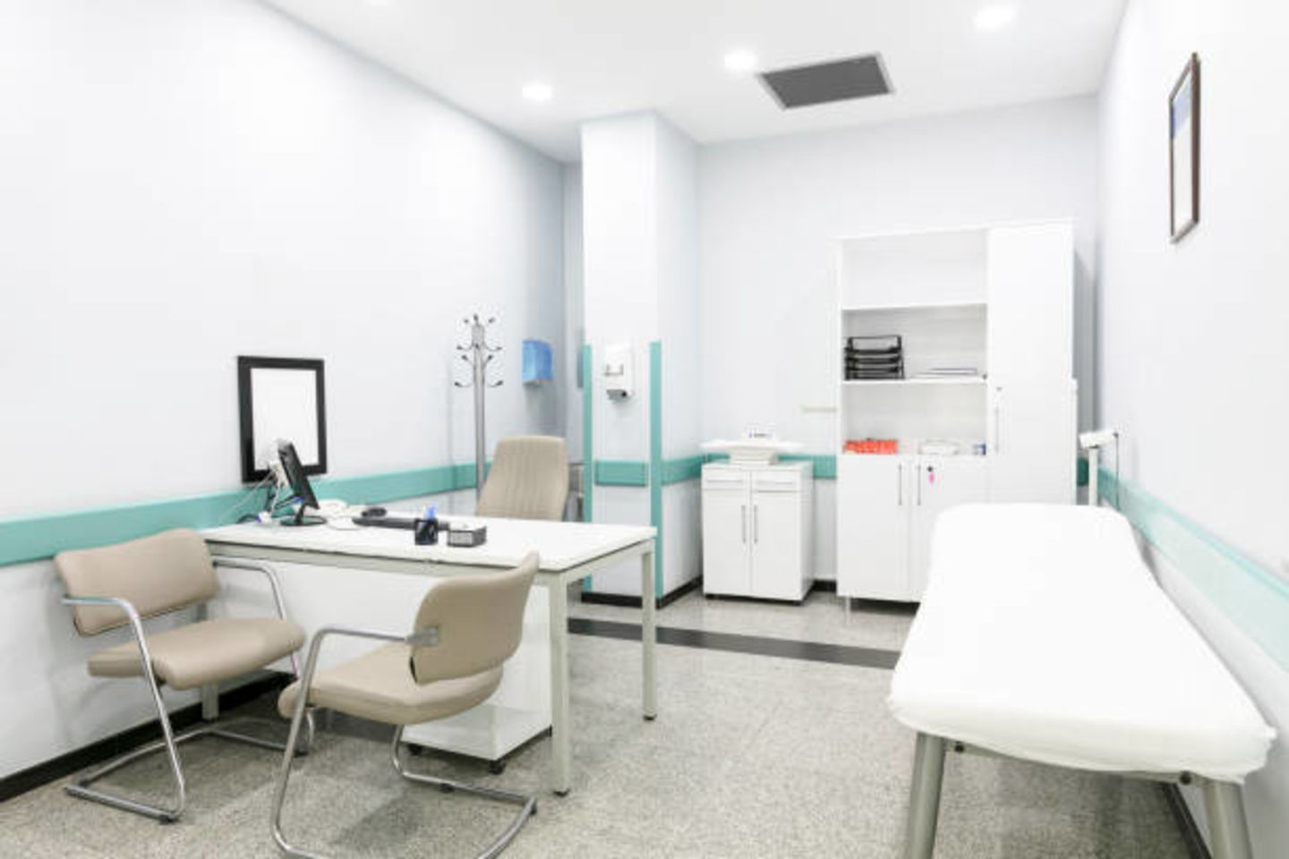 HiDubai-business-abbara-polyclinic-beauty-wellness-health-healthcare-business-bay-dubai