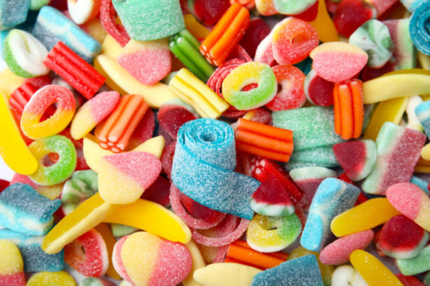 HiDubai-business-daily-fresh-foods-food-beverage-bakeries-desserts-sweets-al-rashidiya-dubai
