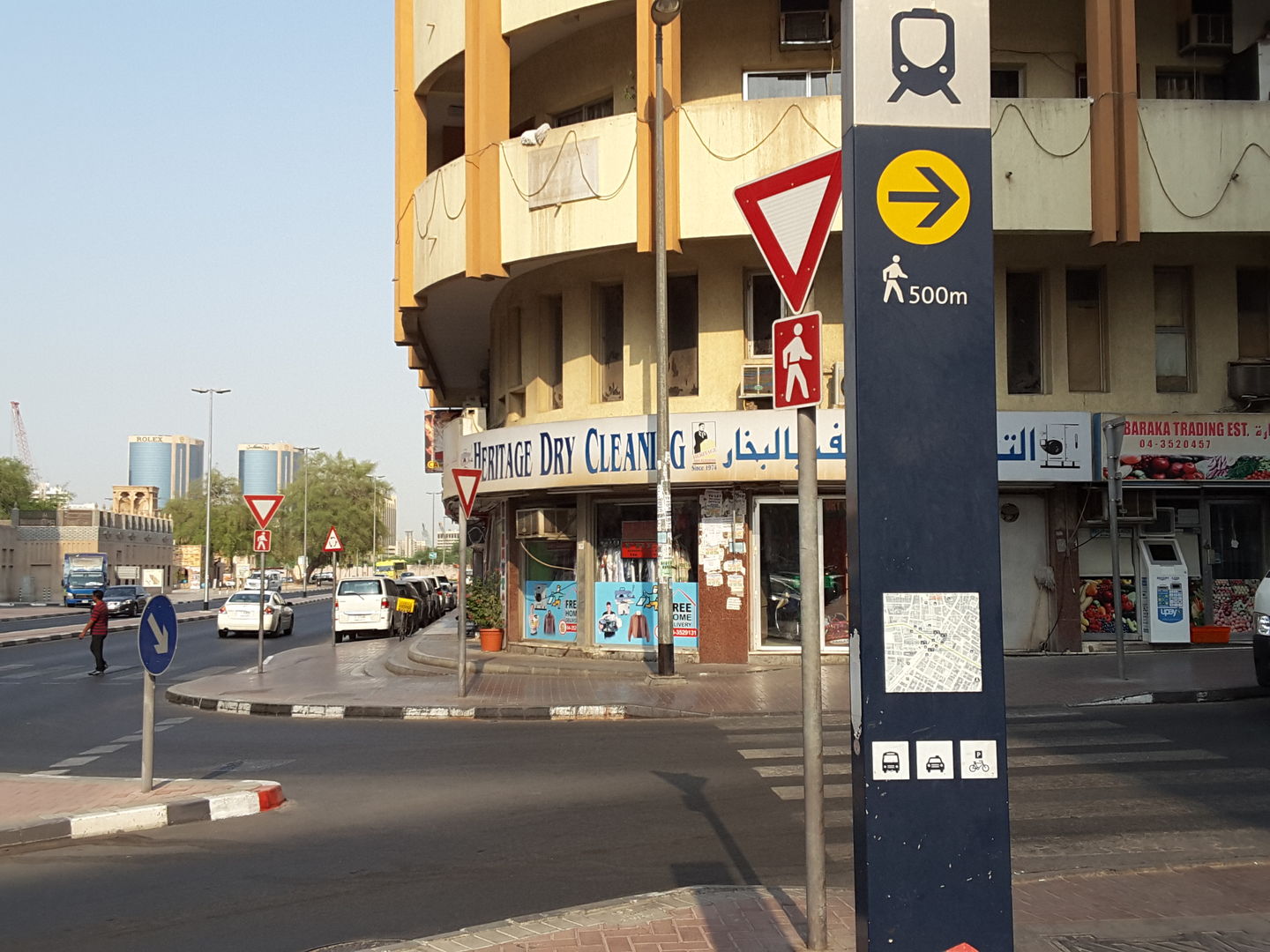 HiDubai-business-pronto-coffee-vending-shopping-vending-machines-al-fahidi-al-souq-al-kabeer-dubai
