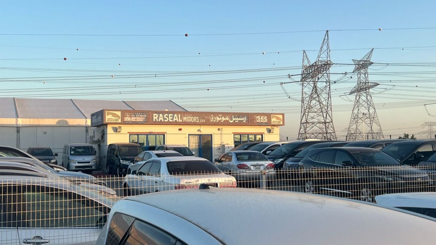 HiDubai-business-raseal-motors-transport-vehicle-services-used-car-dealers-ras-al-khor-industrial-3-dubai