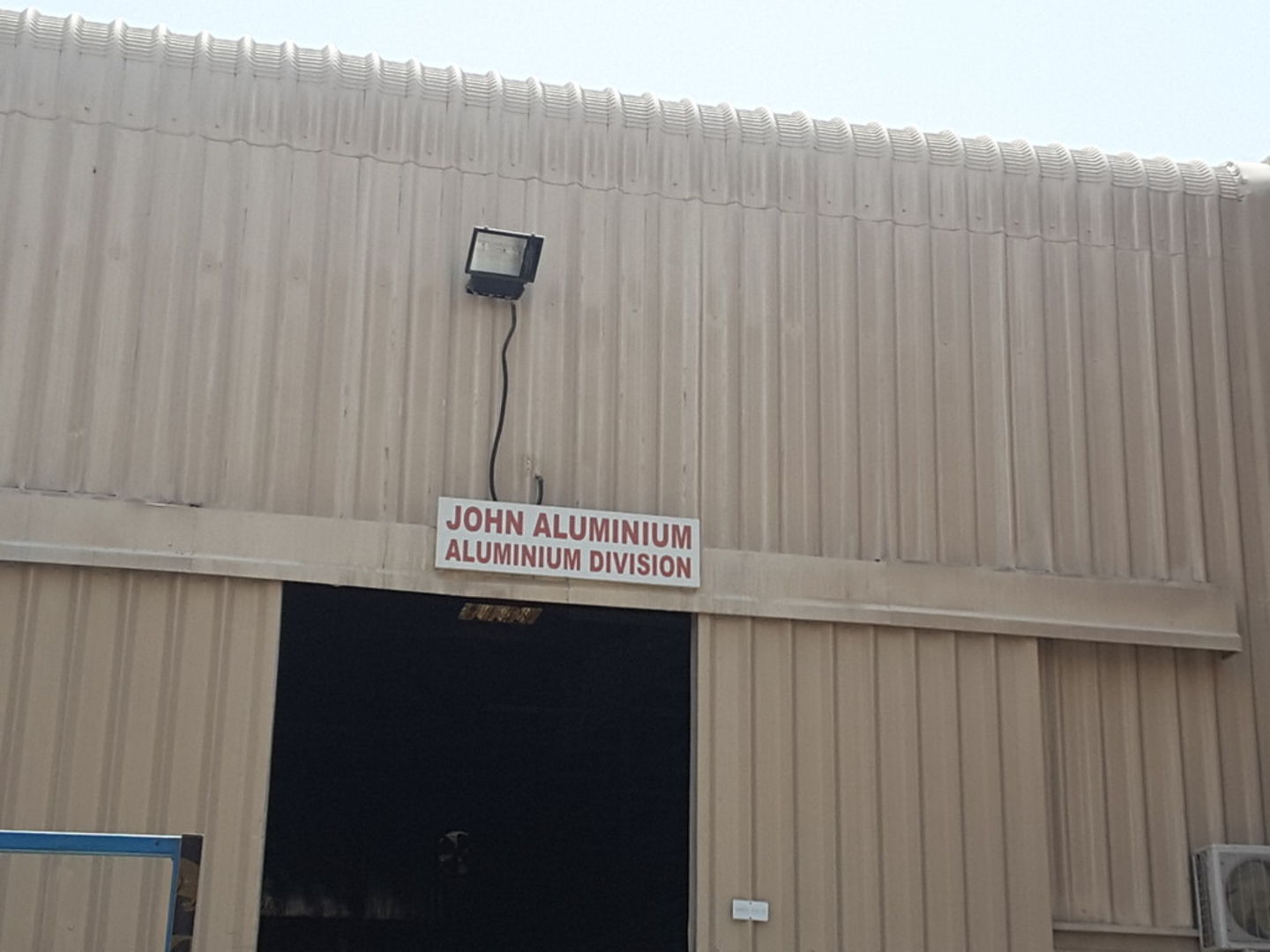 HiDubai-business-john-aluminum-and-glass-factory-construction-heavy-industries-chemical-metal-companies-dubai-investment-park-1-dubai-2