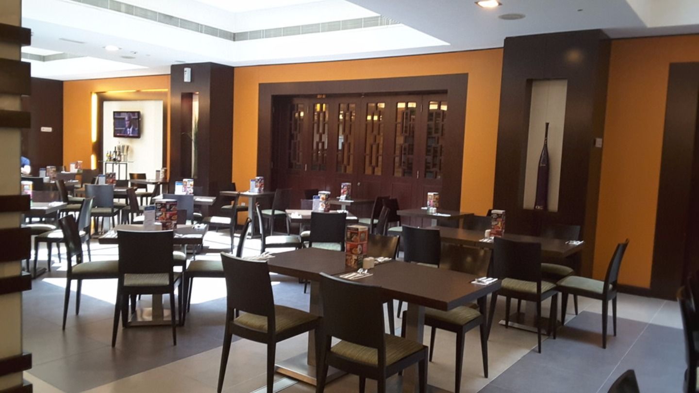 HiDubai-business-city-cafe-food-beverage-restaurants-bars-mankhool-dubai-2