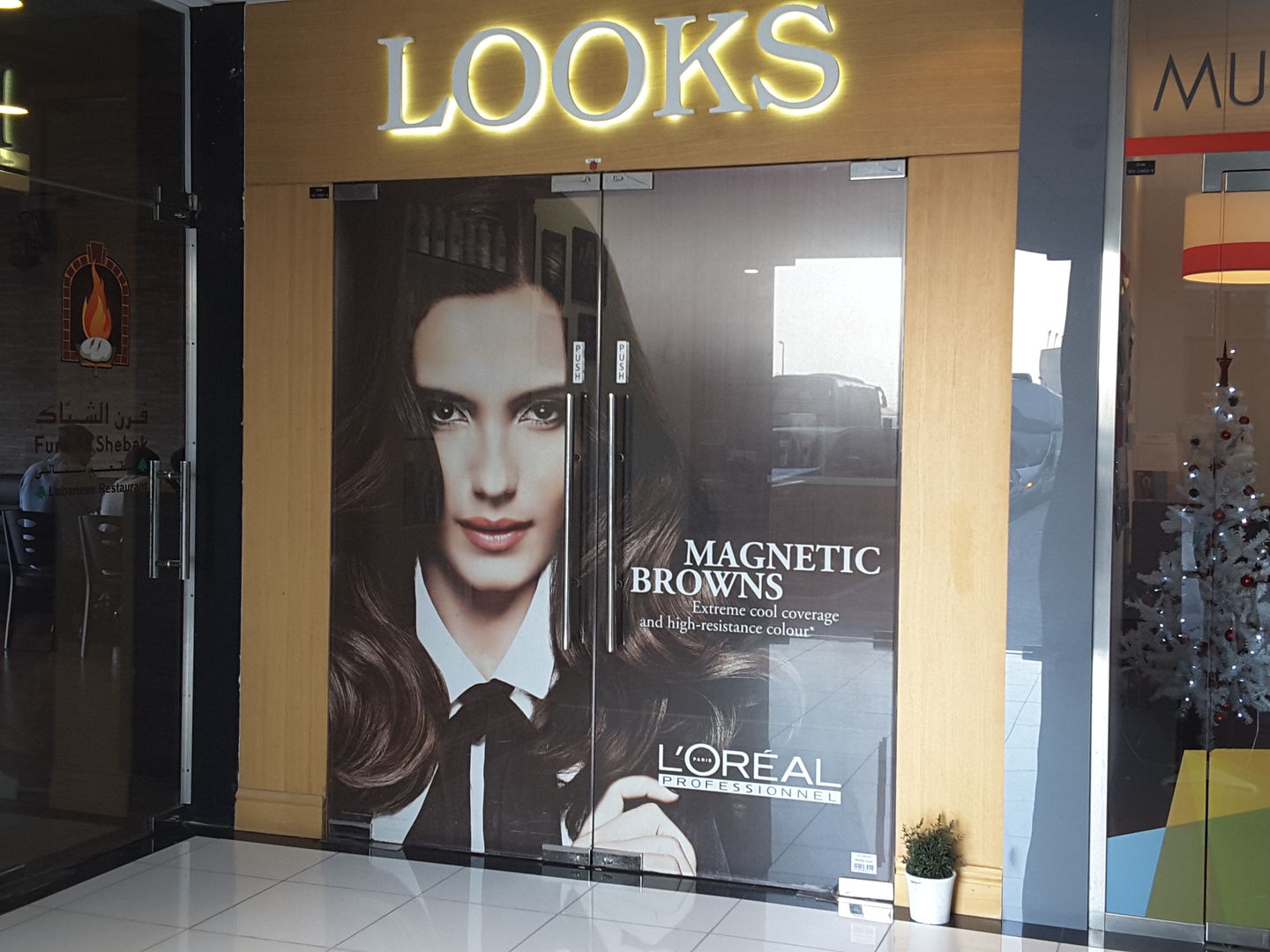 HiDubai-business-salon-looks-beauty-wellness-health-beauty-salons-jumeirah-lake-towers-al-thanyah-5-dubai-2