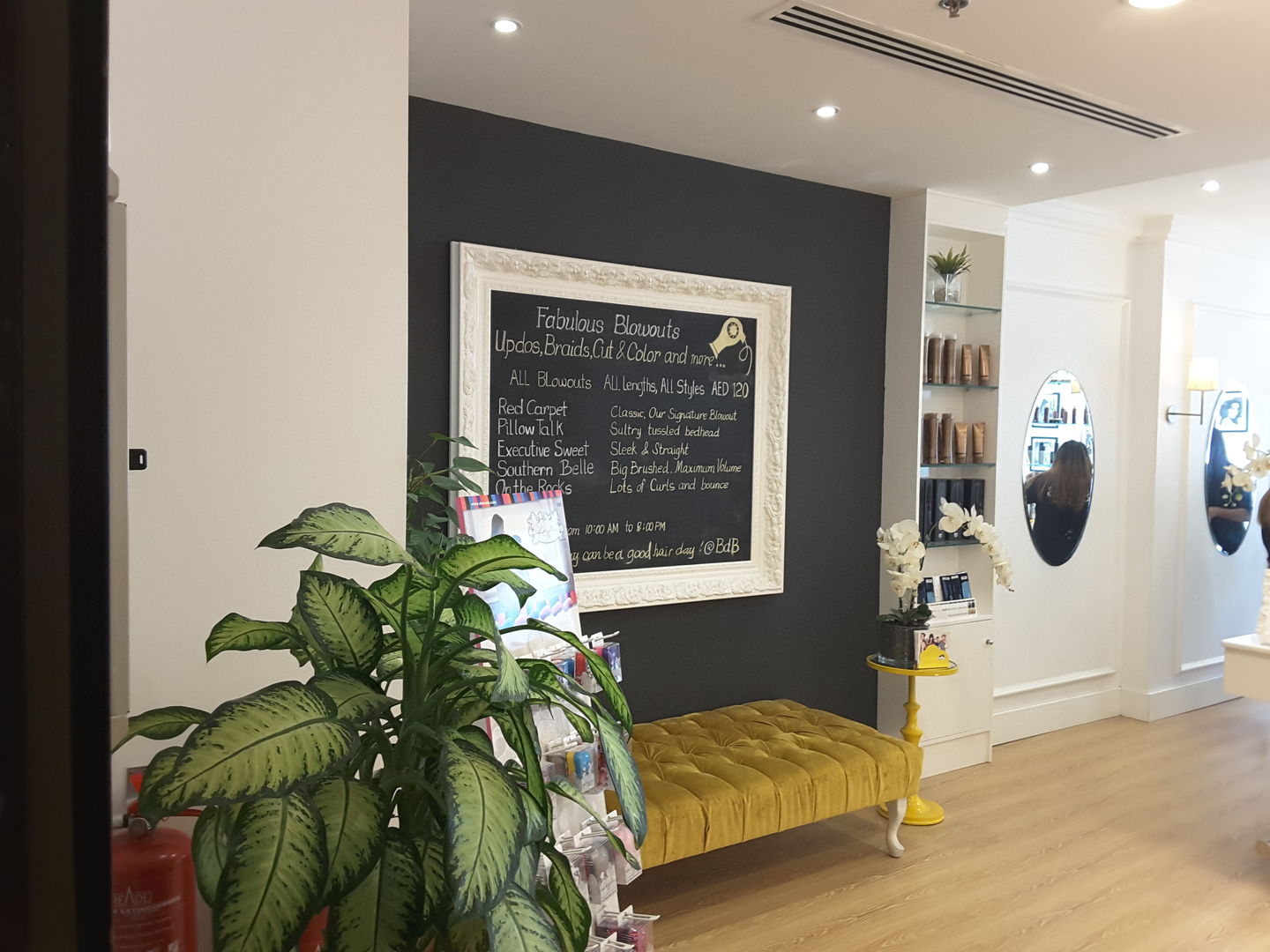 HiDubai-business-blo-dry-bar-beauty-wellness-health-beauty-salons-dubai-motor-city-al-hebiah-1-dubai-2