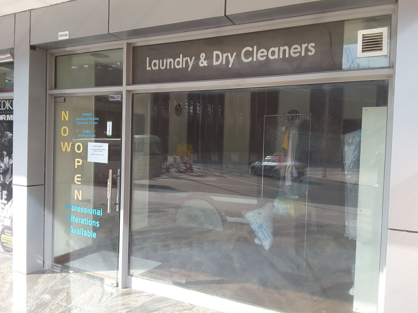 HiDubai-business-blue-bubble-laundry-dry-cleaners-home-laundry-dubai-marina-marsa-dubai-dubai-2