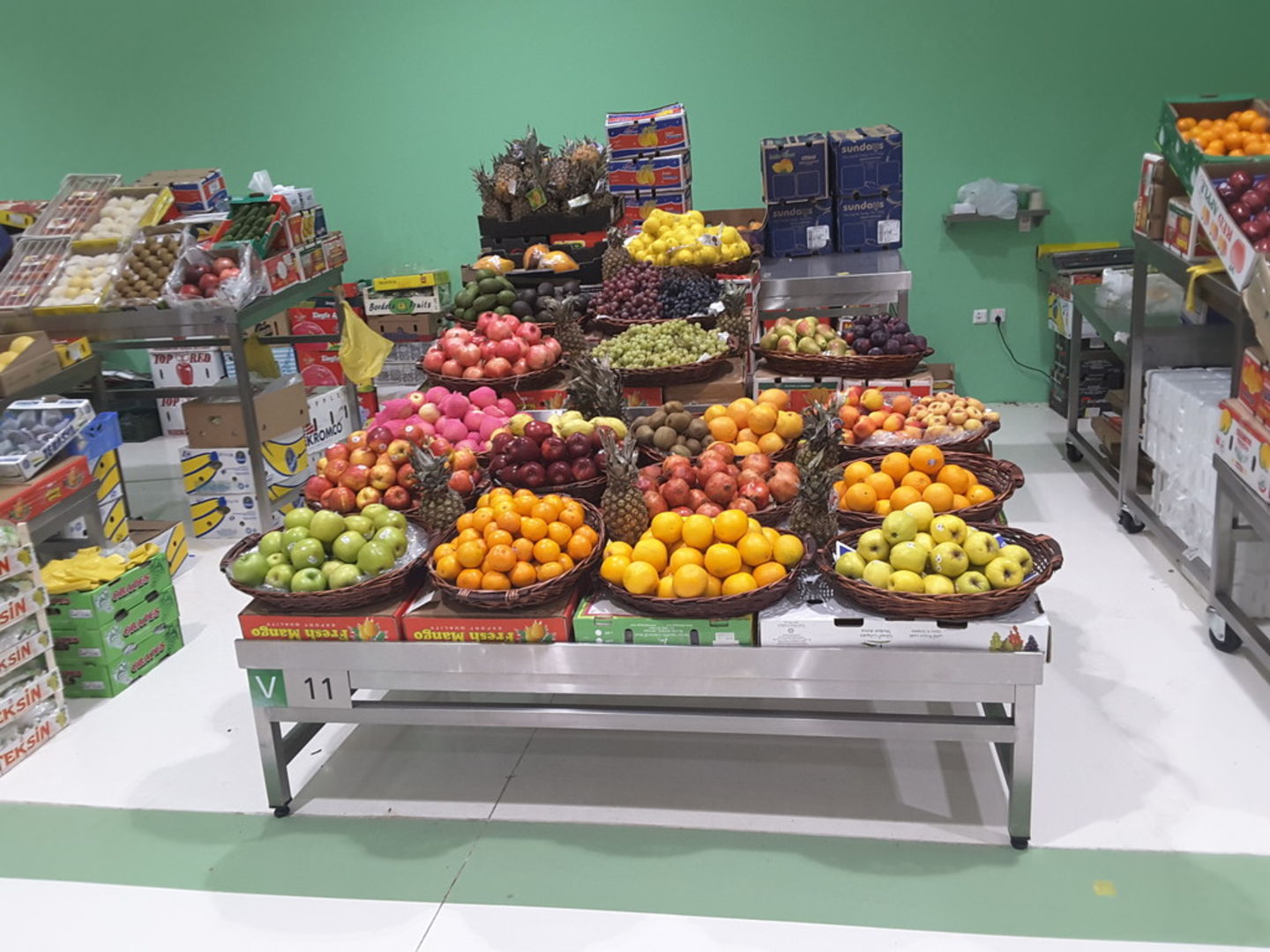 Kaf Fruits And Vegetables Trading Stall V11(Distributors & Wholesalers) in Corniche Deira, Dubai