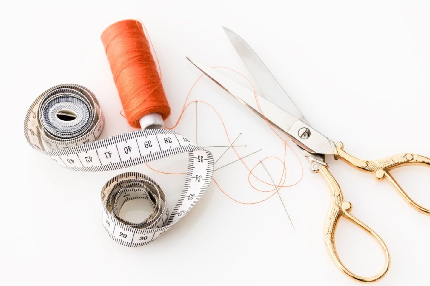 HiDubai-business-attire-tailoring-embroidery-home-tailoring-al-karama-dubai