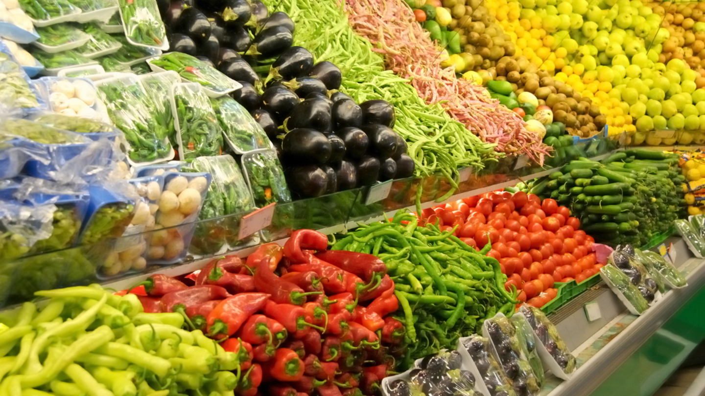 HiDubai-business-thai-food-grocery-chalee-foodstuff-trading-shopping-supermarkets-hypermarkets-grocery-stores-international-city-warsan-1-dubai