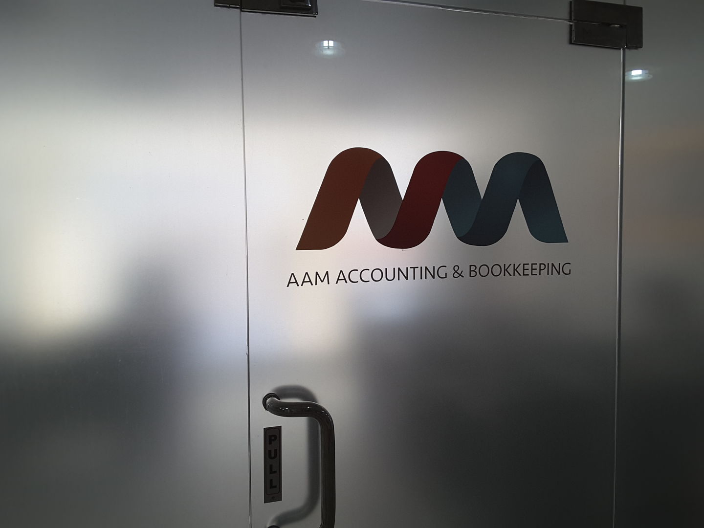 HiDubai-business-a-a-m-accounting-bookkeeping-finance-legal-accounting-services-al-karama-dubai-2