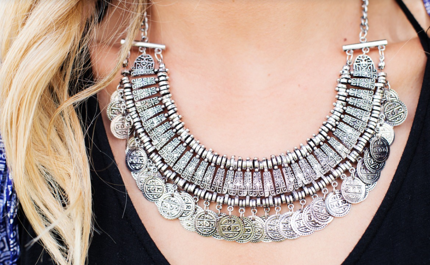 HiDubai-business-shine-stone-jewellery-shopping-jewellery-precious-stones-muhaisnah-3-dubai