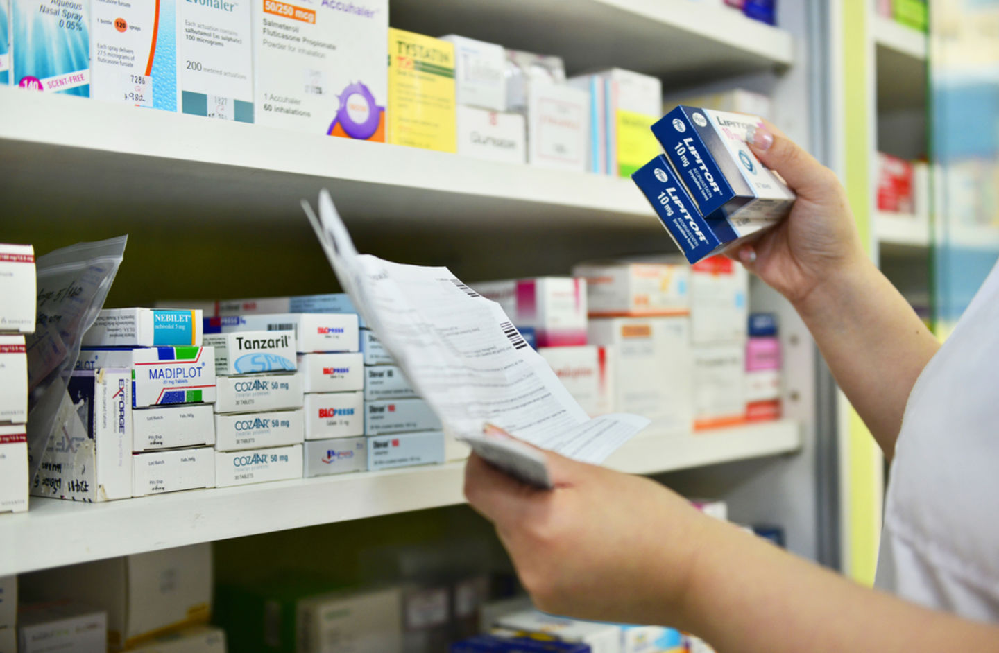 HiDubai-business-maruti-pharmacy-beauty-wellness-health-pharmacy-al-karama-dubai-1