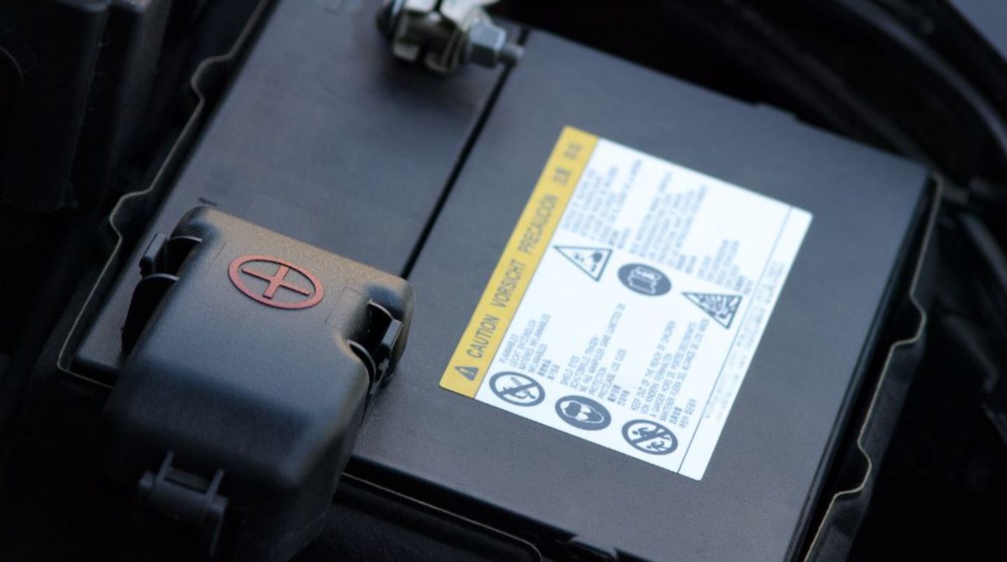 HiDubai-business-mfix-automotive-services-transport-vehicle-services-car-assistance-repair-dubai-investment-park-1-dubai