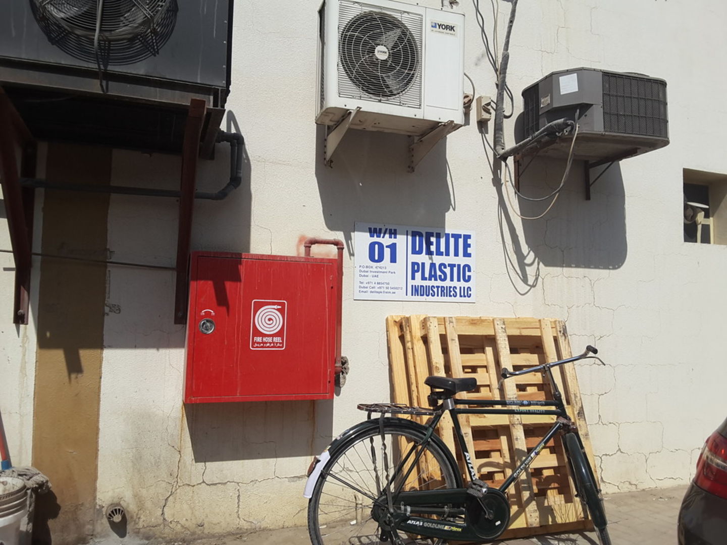 HiDubai-business-delite-plastics-industries-b2b-services-distributors-wholesalers-dubai-investment-park-1-dubai-2