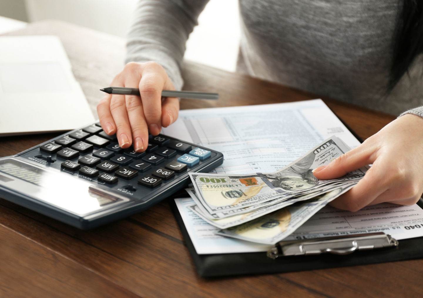 HiDubai-business-invest-bank-finance-legal-banks-atms-al-wasl-dubai