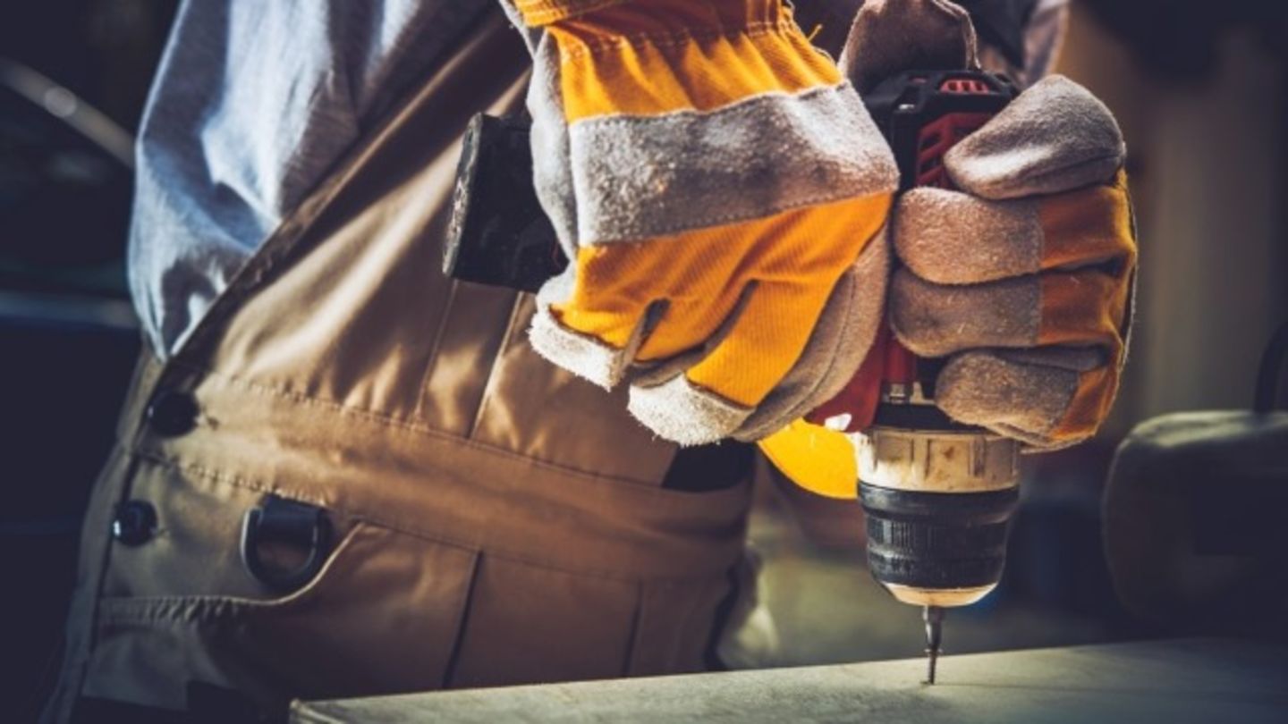 HiDubai-business-zayed-aljallaf-contracting-home-handyman-maintenance-services-business-bay-dubai