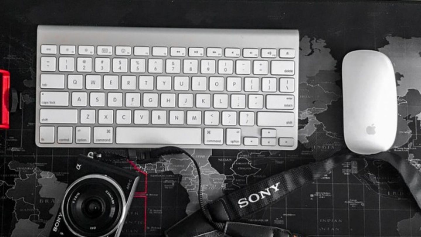 HiDubai-business-signature-mobile-general-trading-b2b-services-distributors-wholesalers-meena-bazar-al-souq-al-kabeer-dubai