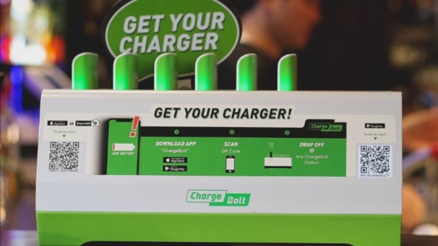 HiDubai-business-charge-bolt-shopping-consumer-electronics-dubai-marina-marsa-dubai-dubai-7