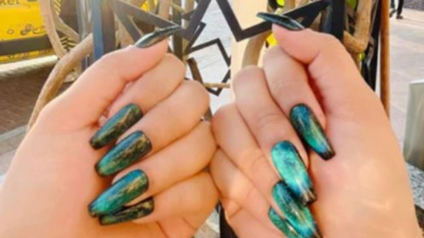 HiDubai-business-s-y-o-gifts-shops-shopping-beauty-cosmetics-stores-business-bay-dubai