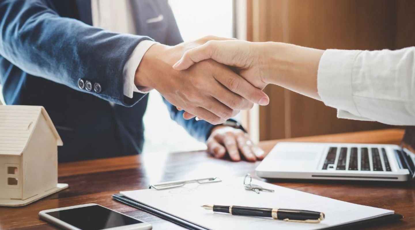 HiDubai-business-moneydila-finance-legal-financial-services-business-bay-dubai-3