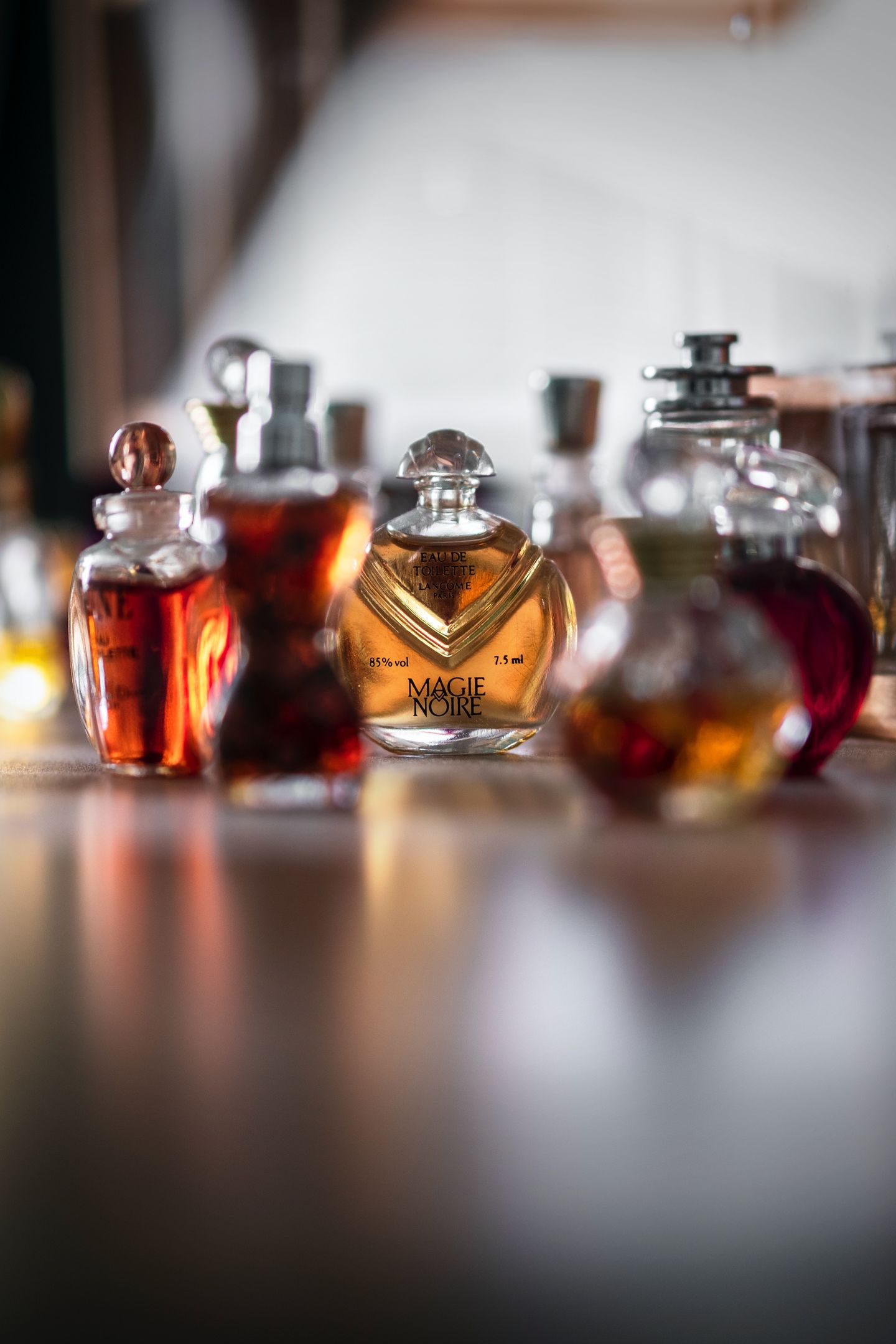 HiDubai-business-jazeerat-rugen-perfumes-gifts-trading-shopping-souvenirs-gifts-al-murar-dubai