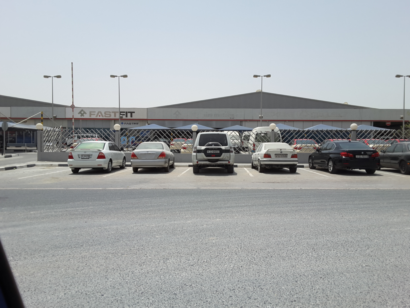HiDubai-business-al-futtaim-logistic-transport-vehicle-services-car-showrooms-service-centres-umm-ramool-dubai-2