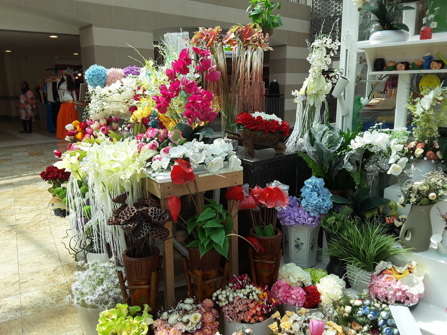 HiDubai-business-the-flower-mill-flowers-plants-trading-animals-pets-plants-plants-gardening-stores-dubai-festival-city-al-kheeran-1-dubai-2