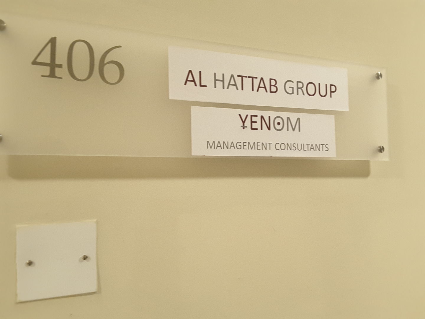 HiDubai-business-yenom-management-consultants-b2b-services-business-consultation-services-business-bay-dubai-2