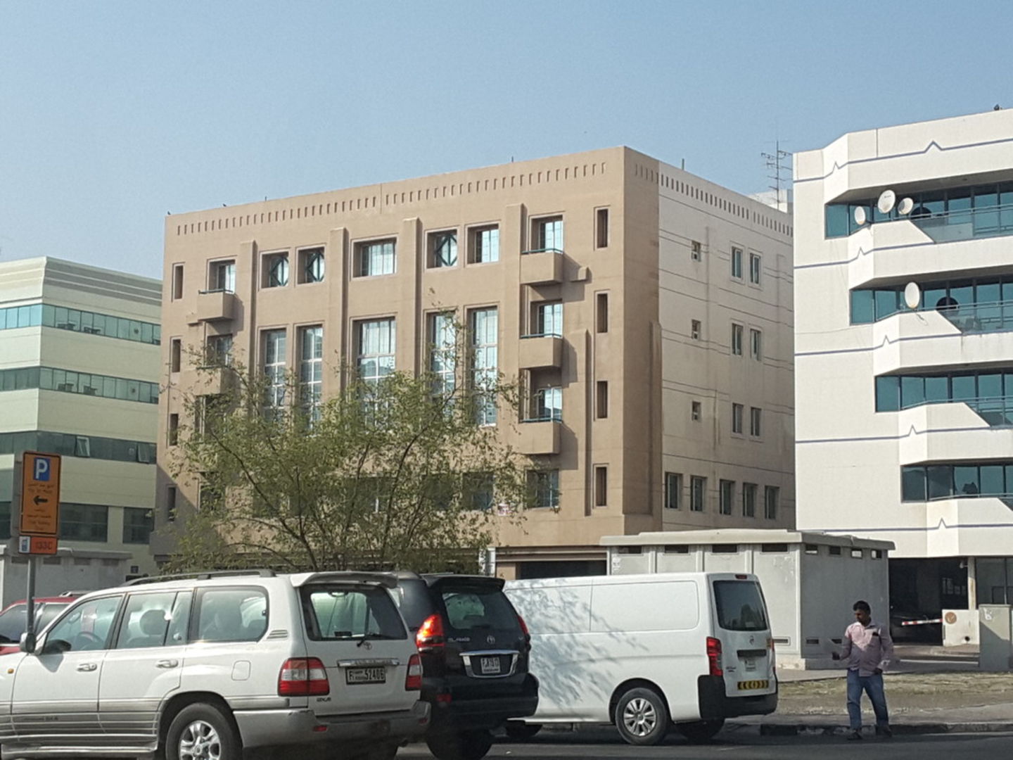 HiDubai-business-abdulla-ibrahim-al-mazroui-group-construction-heavy-industries-environmental-agricultural-companies-hor-al-anz-east-dubai-2