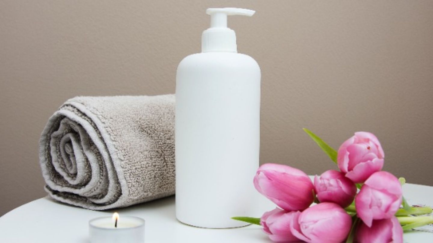 HiDubai-business-may-flower-beauty-spa-beauty-wellness-health-wellness-services-spas-al-hamriya-dubai