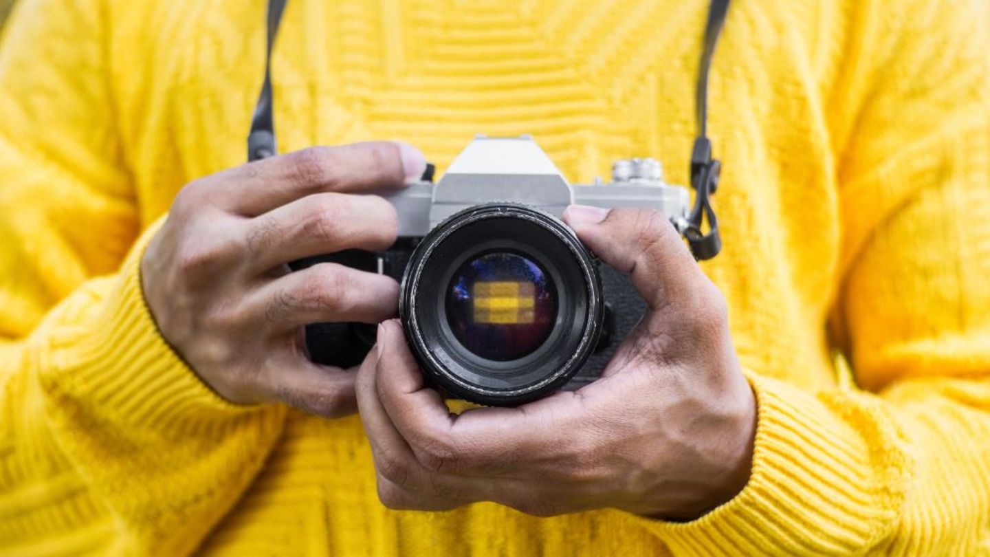 HiDubai-business-lucky-photography-vocational-services-art-photography-services-warsan-4-dubai