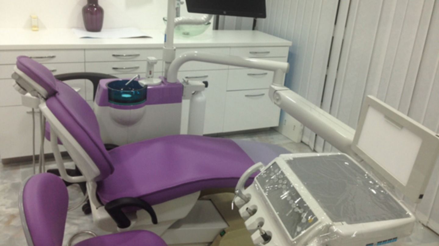 HiDubai-business-crossroads-dental-clinic-beauty-wellness-health-hospitals-clinics-port-saeed-dubai-2