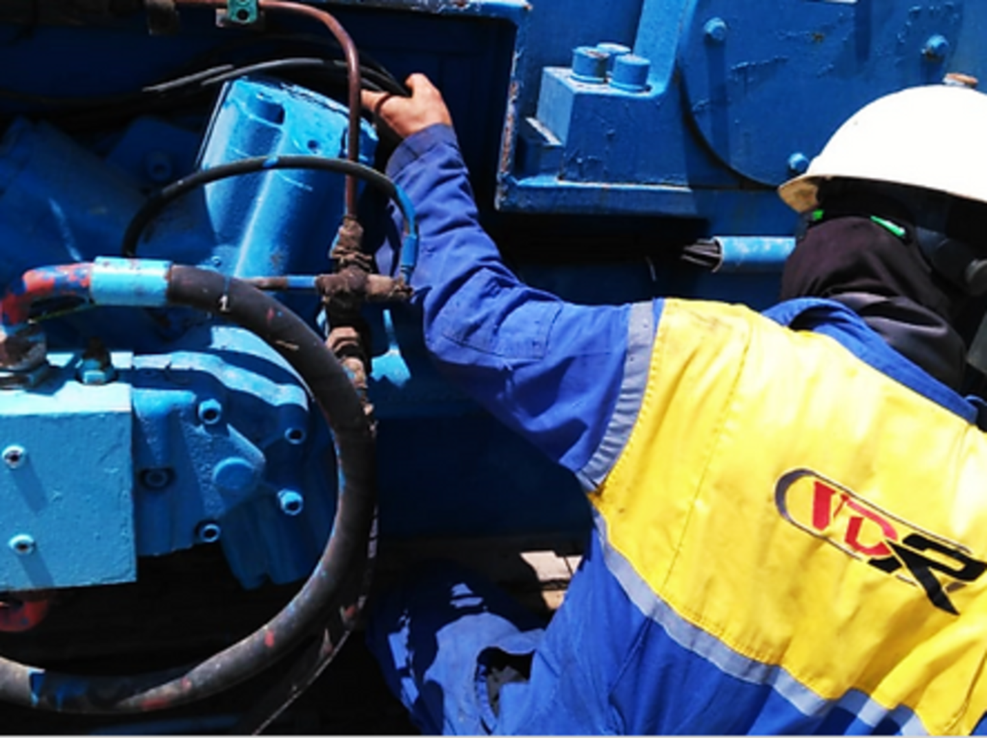 HiDubai-business-vdr-marine-equipment-repairing-maintenance-est-construction-heavy-industries-heavy-equipment-machinery-dubai-investment-park-2-dubai