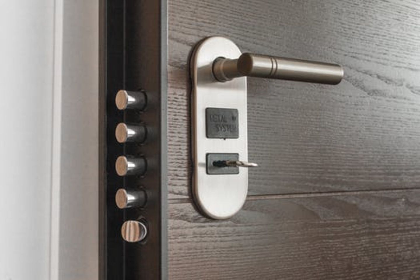 Al Kharbash Wooden Doors Windows Manufacturing Distributors