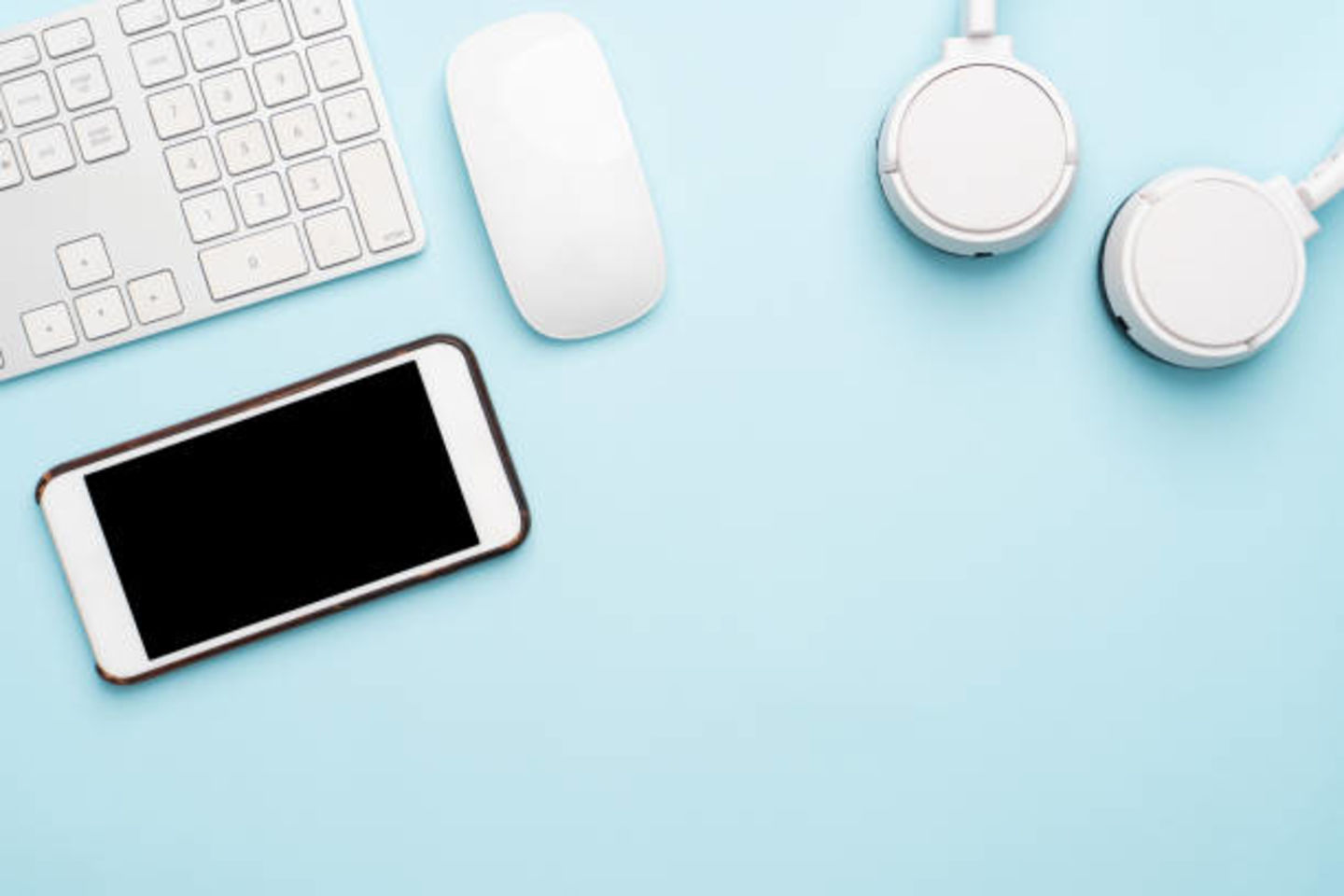 HiDubai-business-master-mind-infosys-trading-shopping-consumer-electronics-meena-bazar-al-souq-al-kabeer-dubai