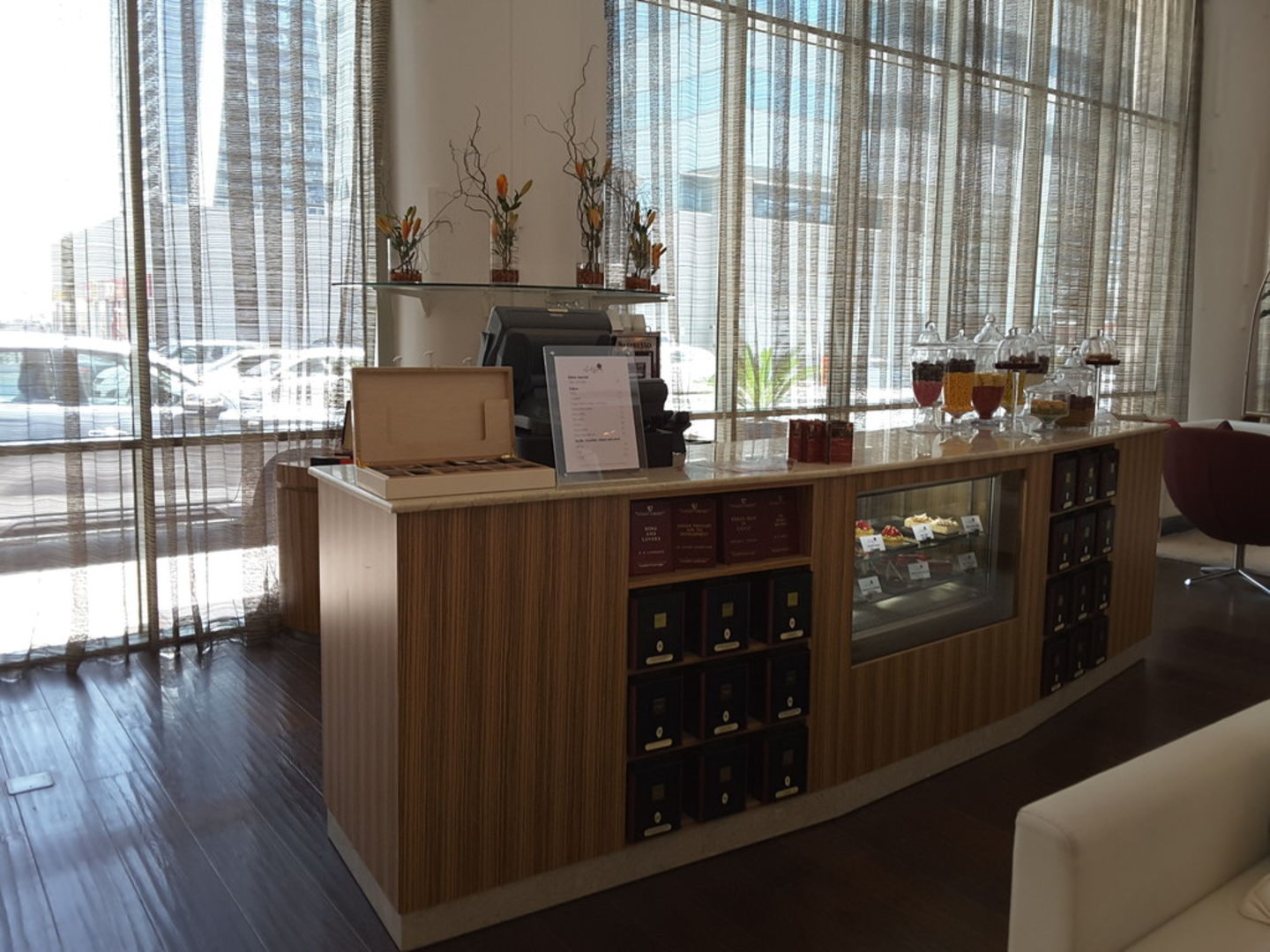HiDubai-business-ahlan-cafe-food-beverage-coffee-shops-jumeirah-lake-towers-al-thanyah-5-dubai-2