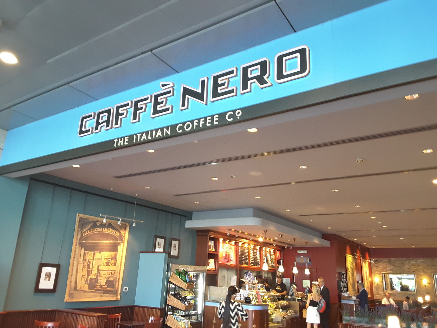 HiDubai-business-caffe-nero-food-beverage-coffee-shops-dubai-international-financial-centre-zaabeel-2-dubai-4