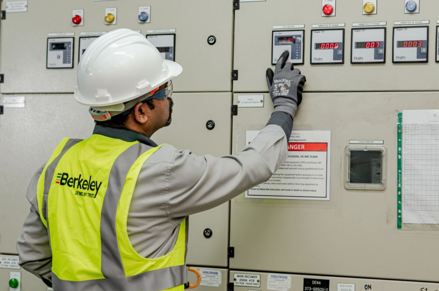 HiDubai-business-berkeley-services-uae-b2b-services-distributors-wholesalers-al-quoz-industrial-1-dubai