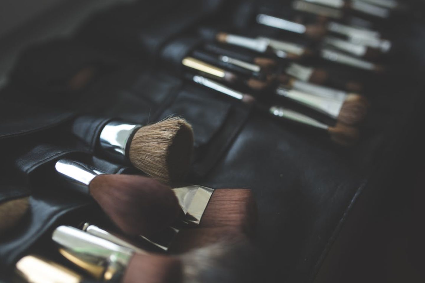 HiDubai-business-eli-cosmetics-education-training-learning-centres-dubai-design-district-dubai-2