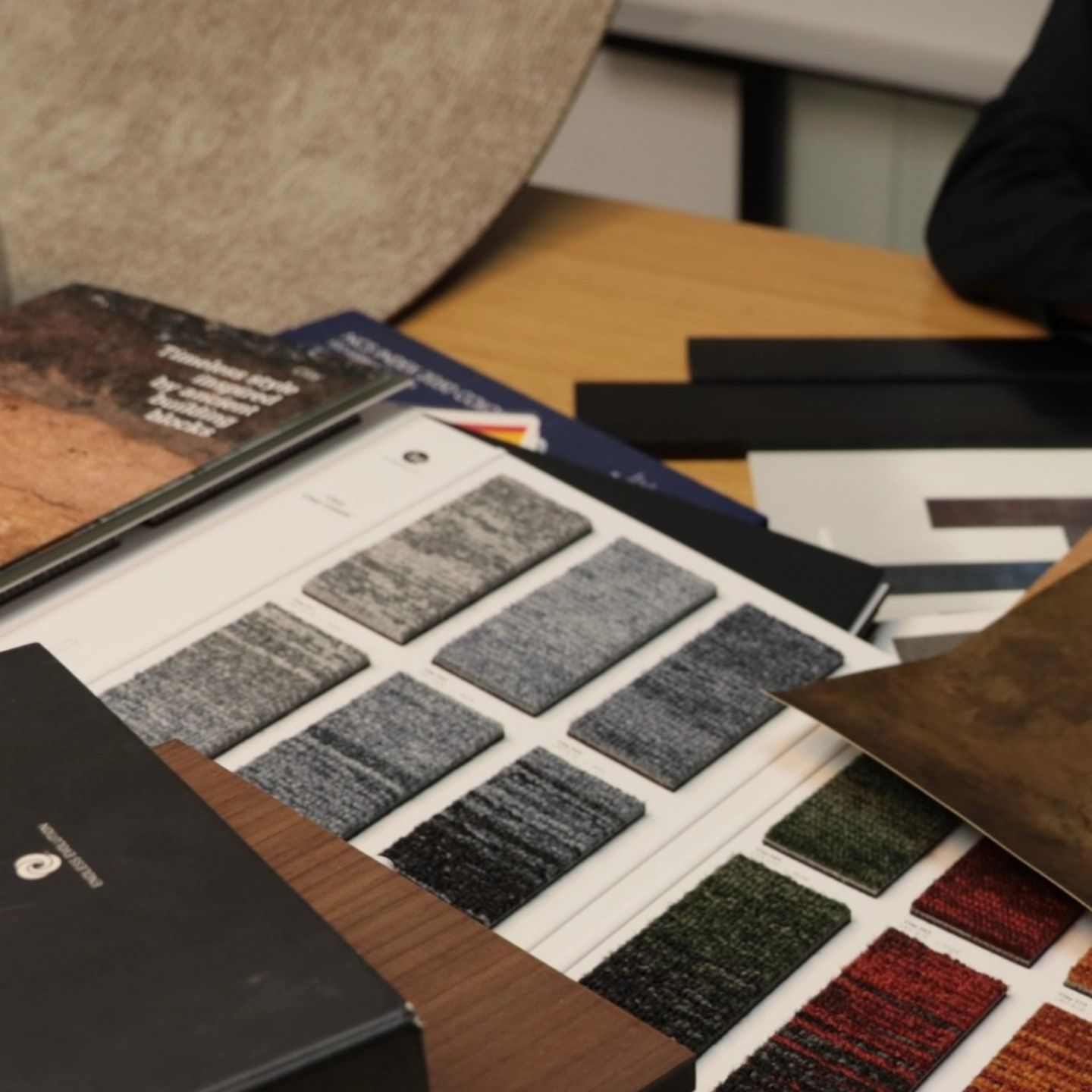 HiDubai-business-creative-lab-interiors-and-contracting-home-interior-designers-architects-al-quoz-industrial-1-dubai-1