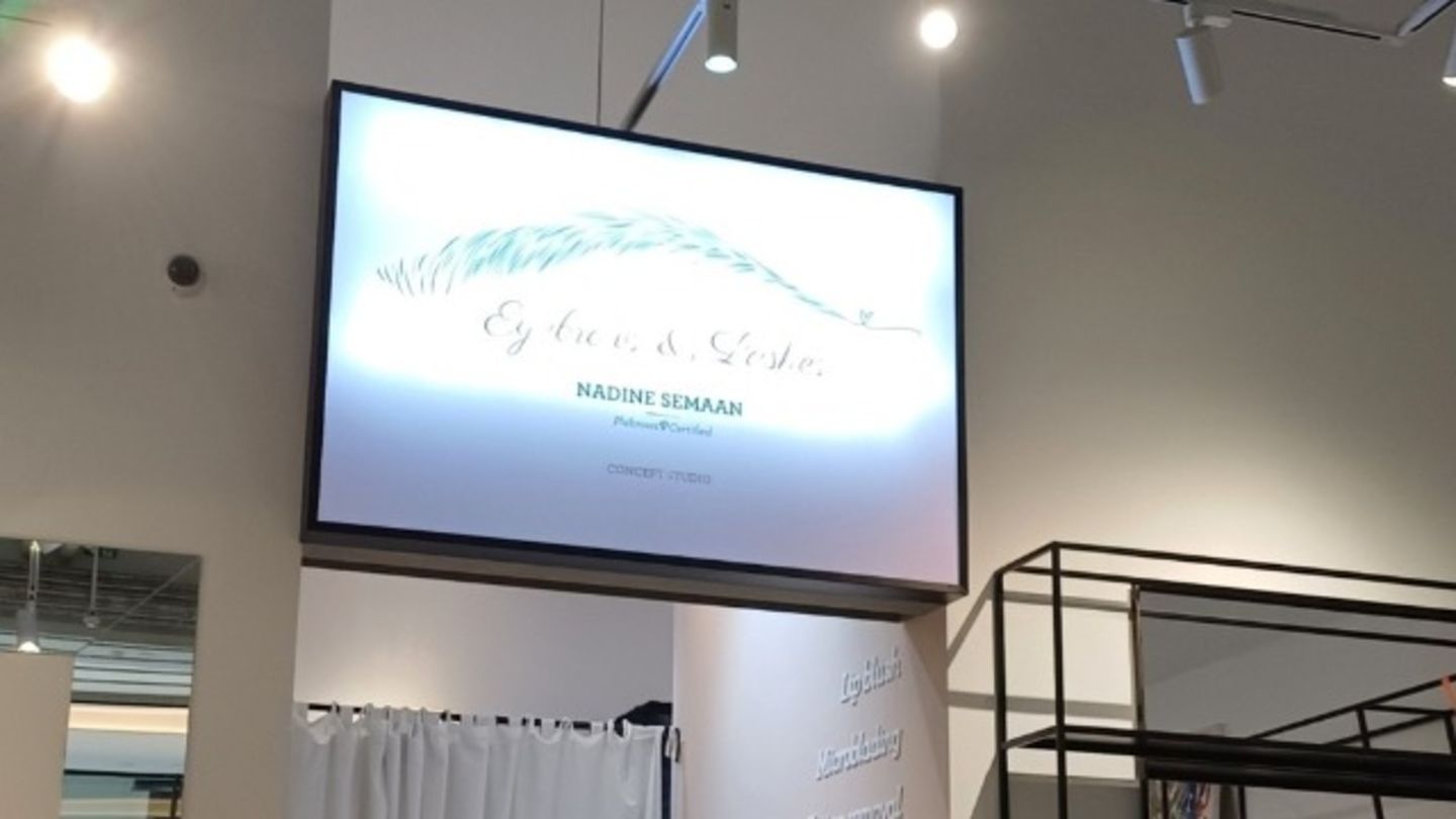 HiDubai-business-eyebrows-lashes-by-nadine-semaan-beauty-wellness-health-beauty-salons-dubai-international-financial-centre-zaabeel-2-dubai