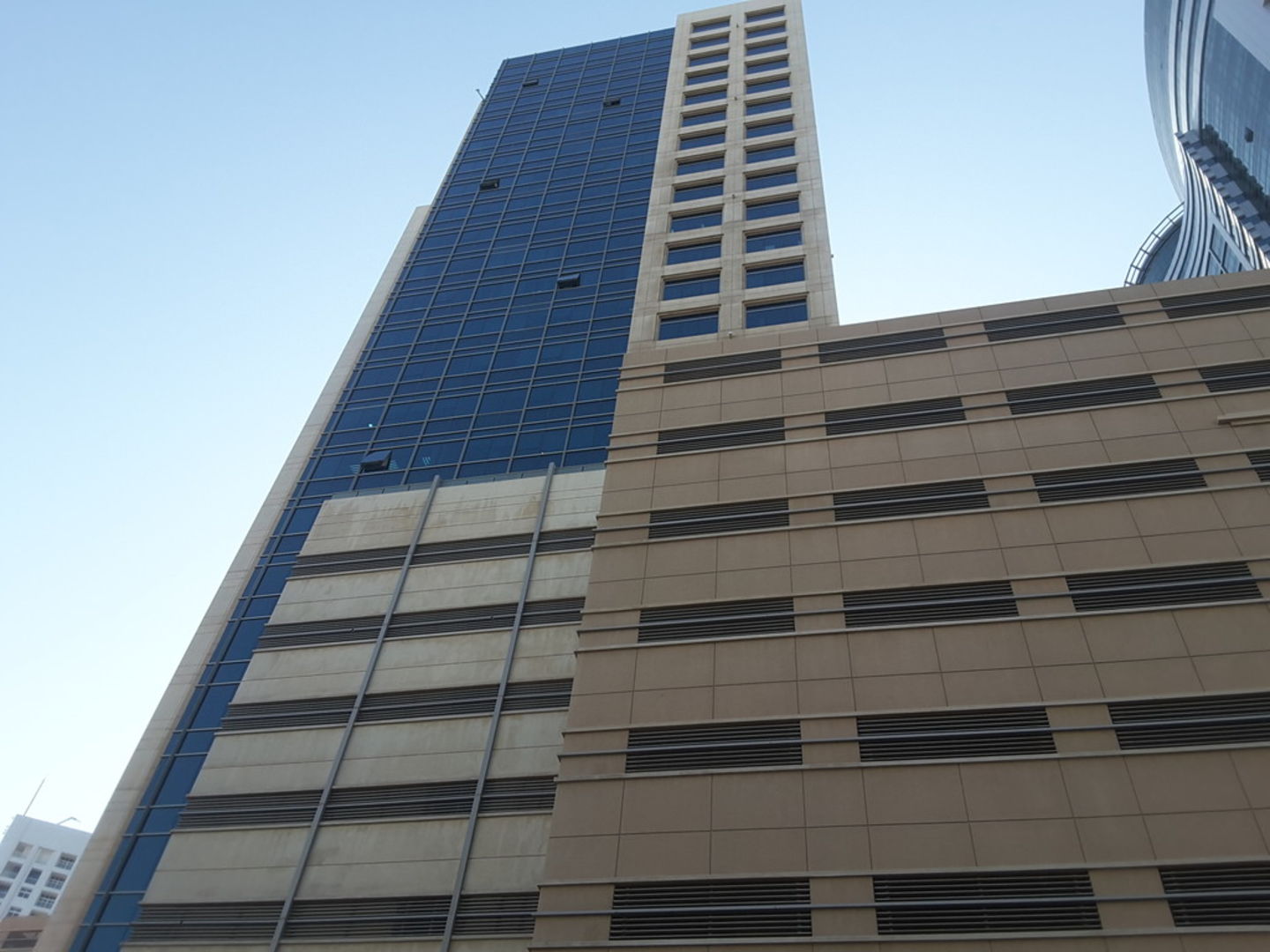 HiDubai-business-the-lakes-building-maintenance-home-handyman-maintenance-services-tecom-al-thanyah-1-dubai-2